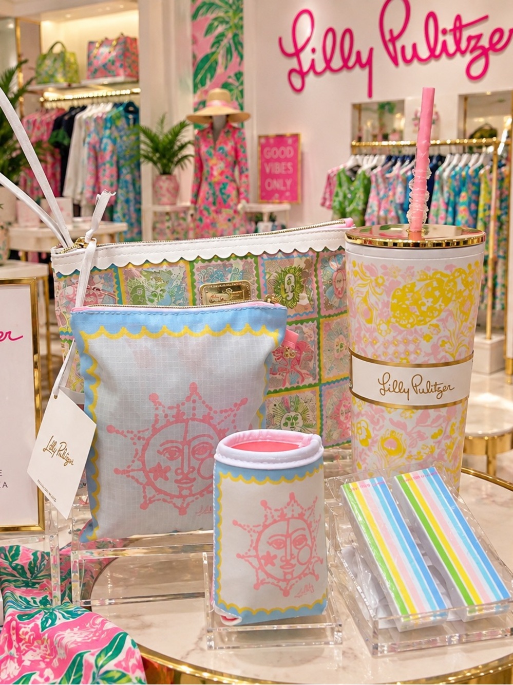 Lilly Pulitzer Pink, Blue and Yellow Coastal Sun Beach Essential 5 Piece Set